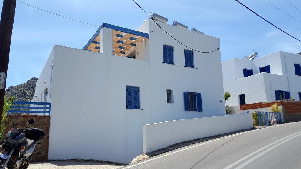 Zafeiris Apartments Livadia  Exterior photo